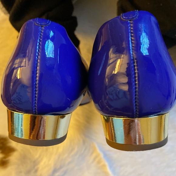 J Crew patent cobalt blue low heels - Picture 4 of 8